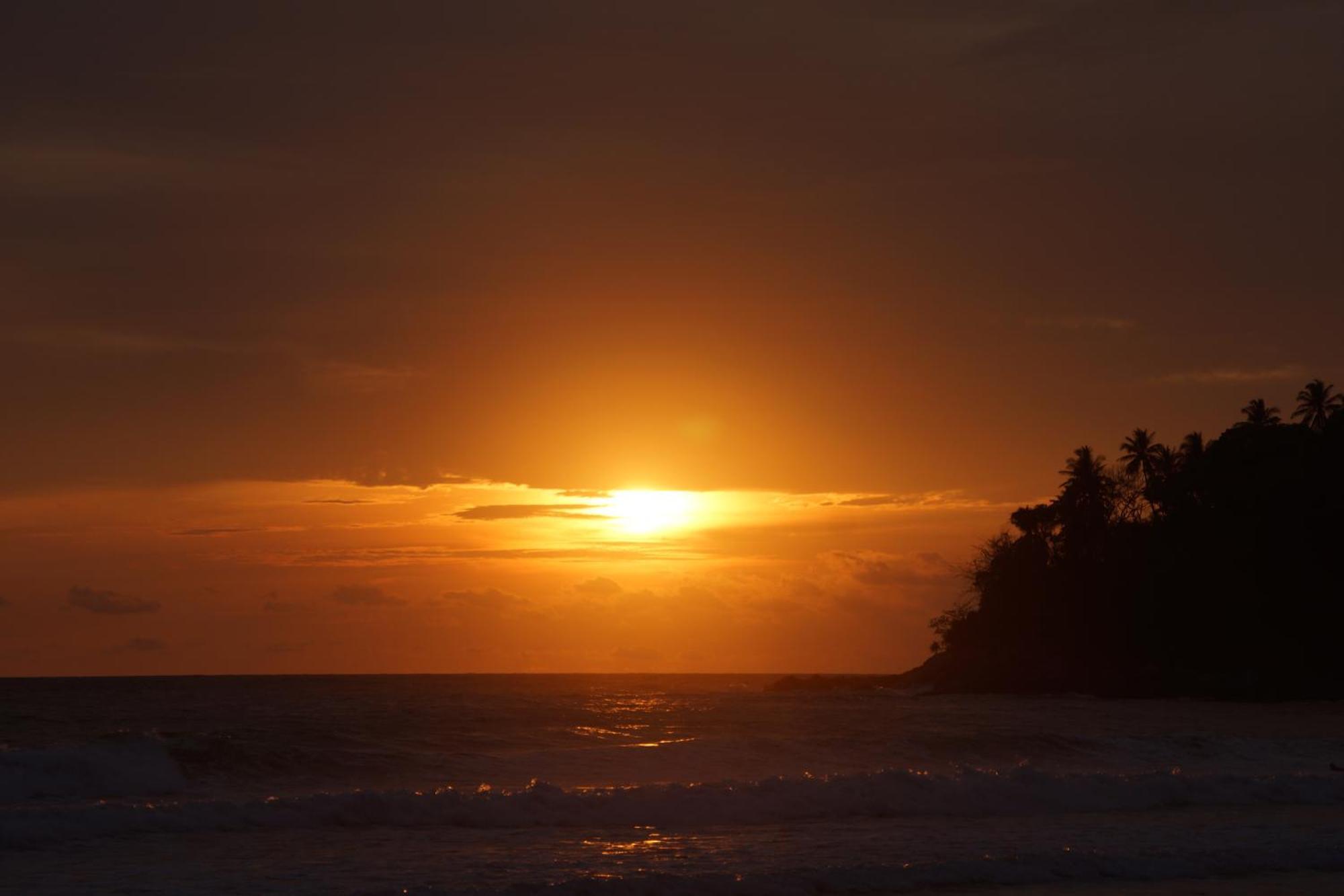 普吉岛-安达曼海景度假村 Pl-Andaman Seaview Resort Karon Kültér fotó